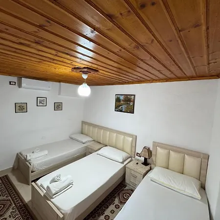 Tomor Shehu Guest house