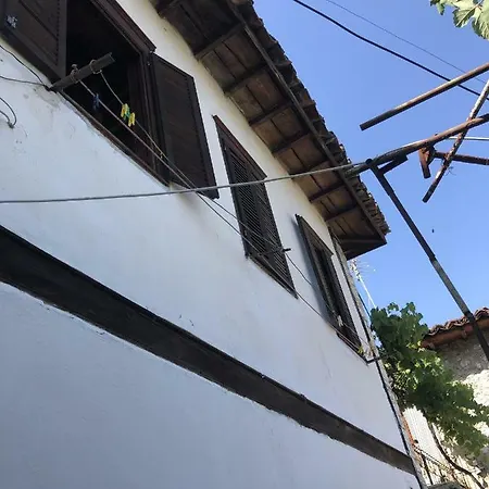 Guest house Tomor Shehu