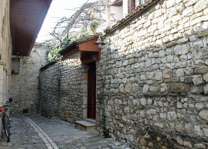 Guest house Tomor Shehu