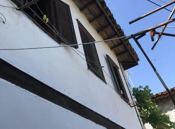 Guest house Tomor Shehu